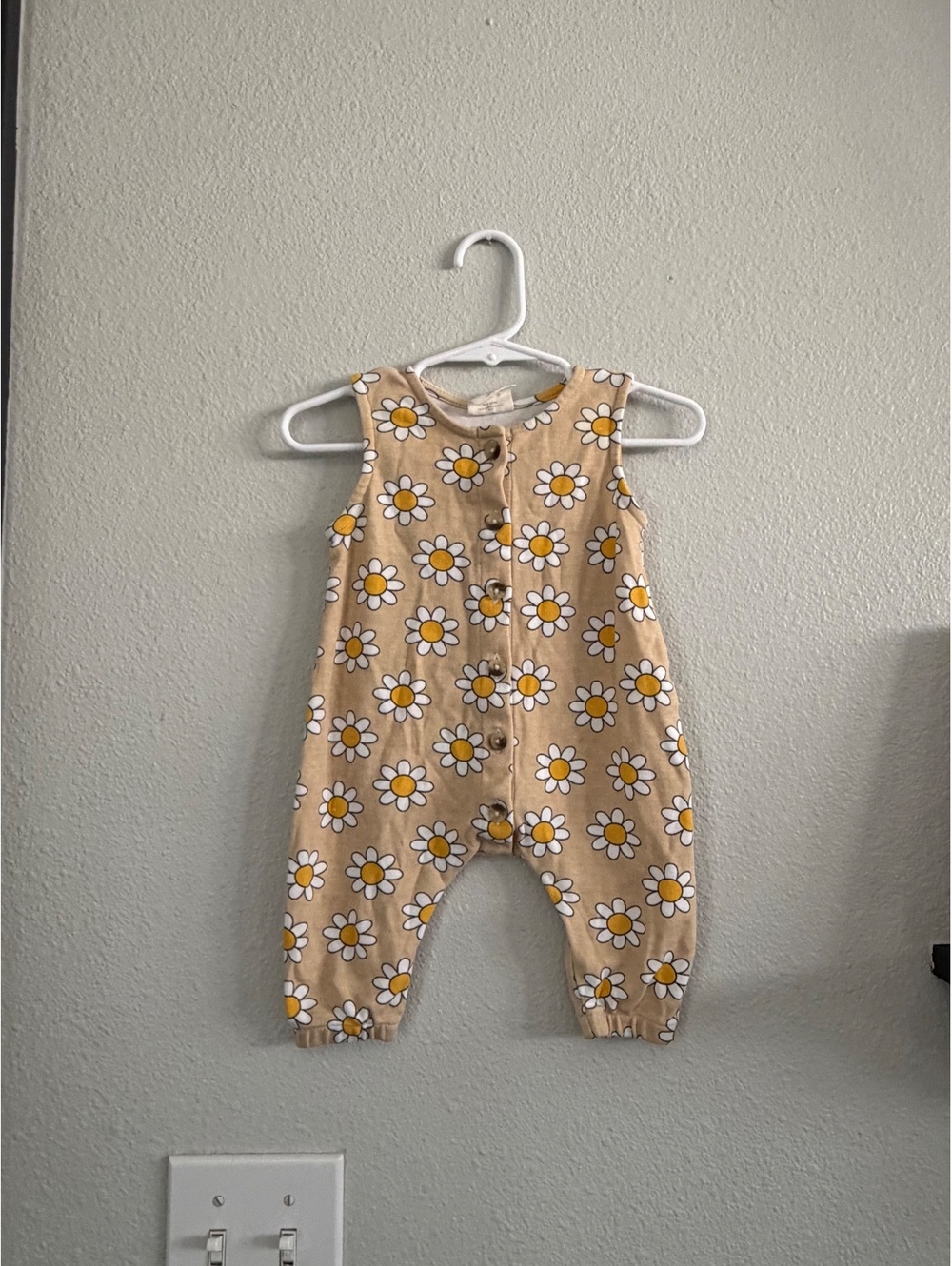 Sixx spearmint love romper 6/12m